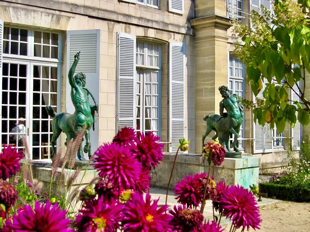 Gardens Of Chateau De Malmaison-5 - Online Flower Garden Gardens Of Chateau De Malmaison