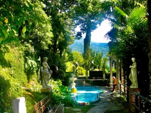 Scherrer Gardens
