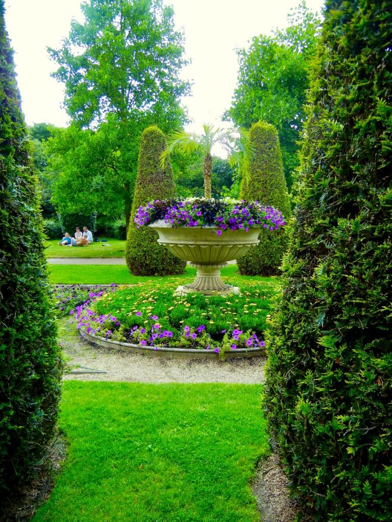 Regents Park-103 - Online Flower Garden Regent's Park in London