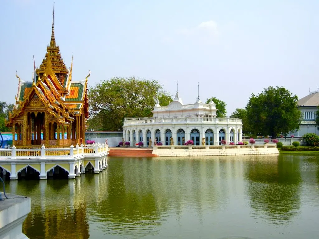 Bang Pa-In Palace Garden