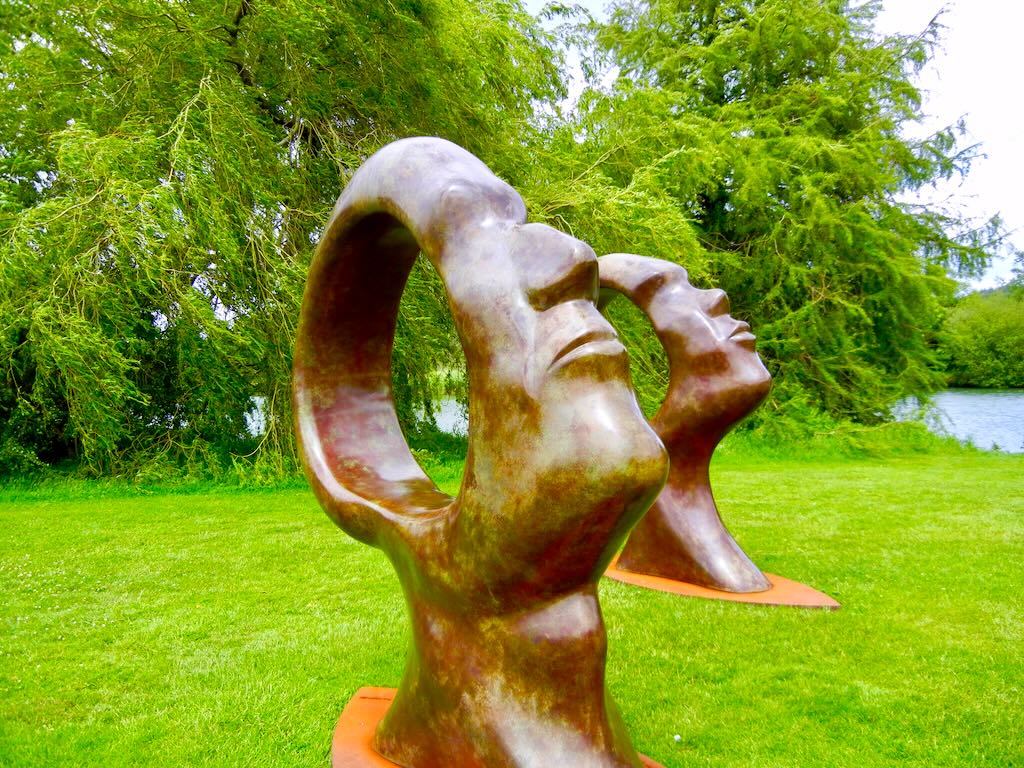 Sculptures by the Lake - Online Flower Garden Sculptures by the Lake