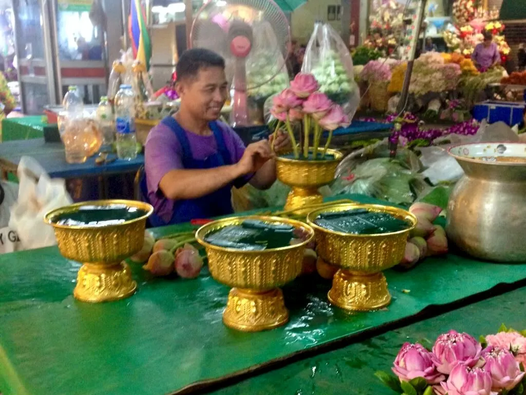 Pak Khlong Talat-2 - Online Flower Garden Bangkok Flower Market or Pak Khlong Talat