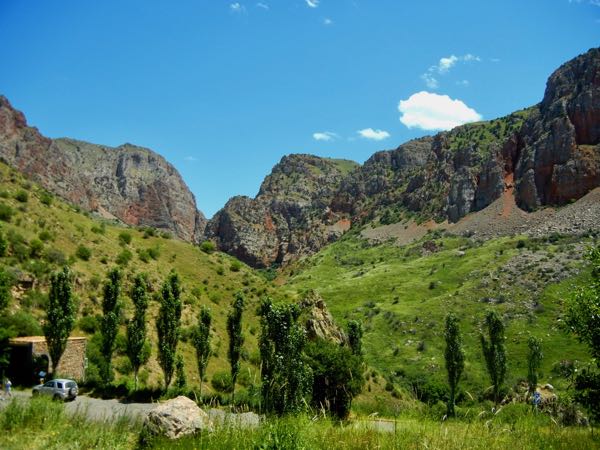 Noravank-Armenia-2728 | Online Flower Garden Noravank, Armenia